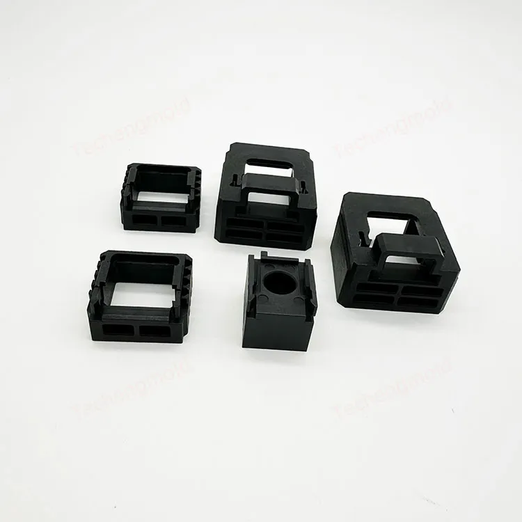 特诚科技PA66精密注塑件实拍 6